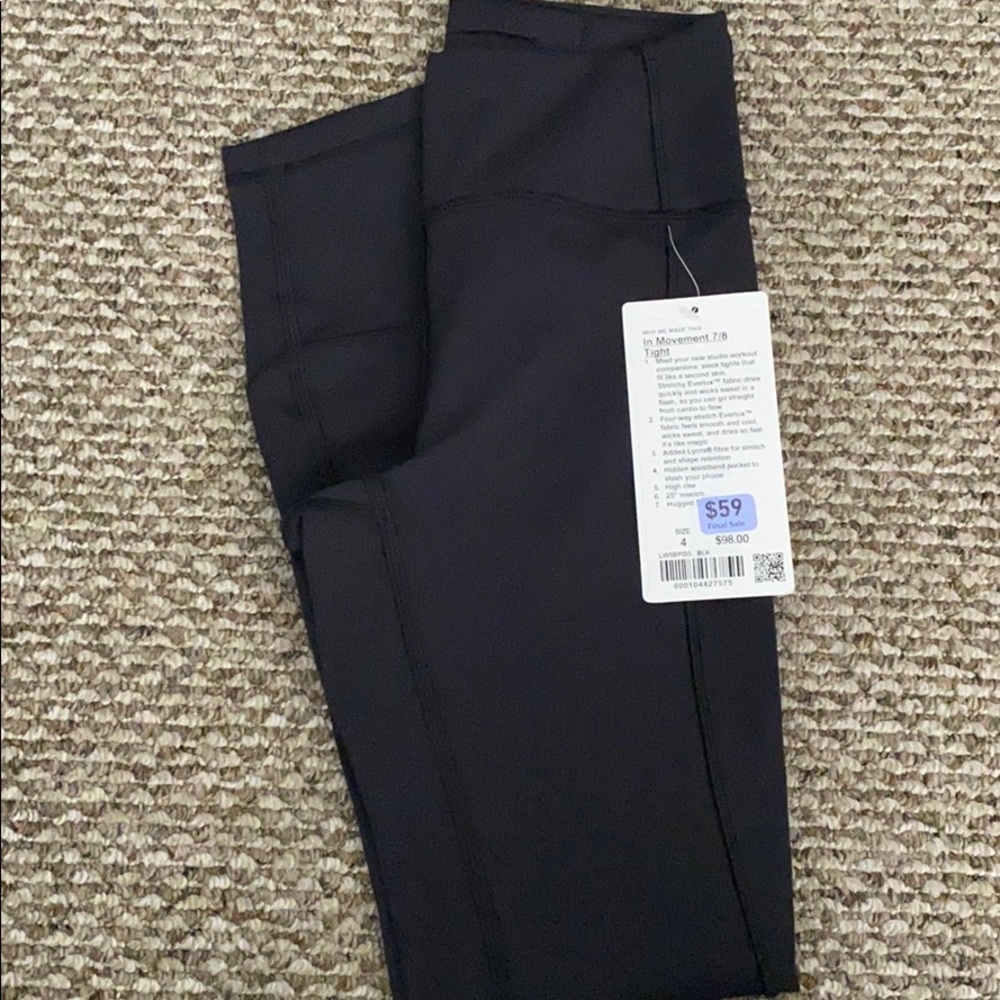 Lululemon in movement 7/8 tight. Size 4. NWT.